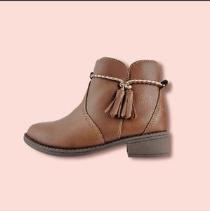 Girls boots! Size 13